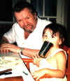 Violeta_y_Papa.jpg (58568 bytes)