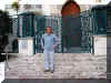 Versalles_Hernan.jpg (107661 bytes)